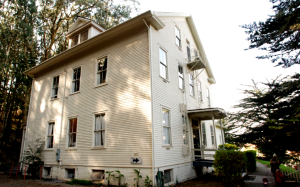 Fort Barry Hostel